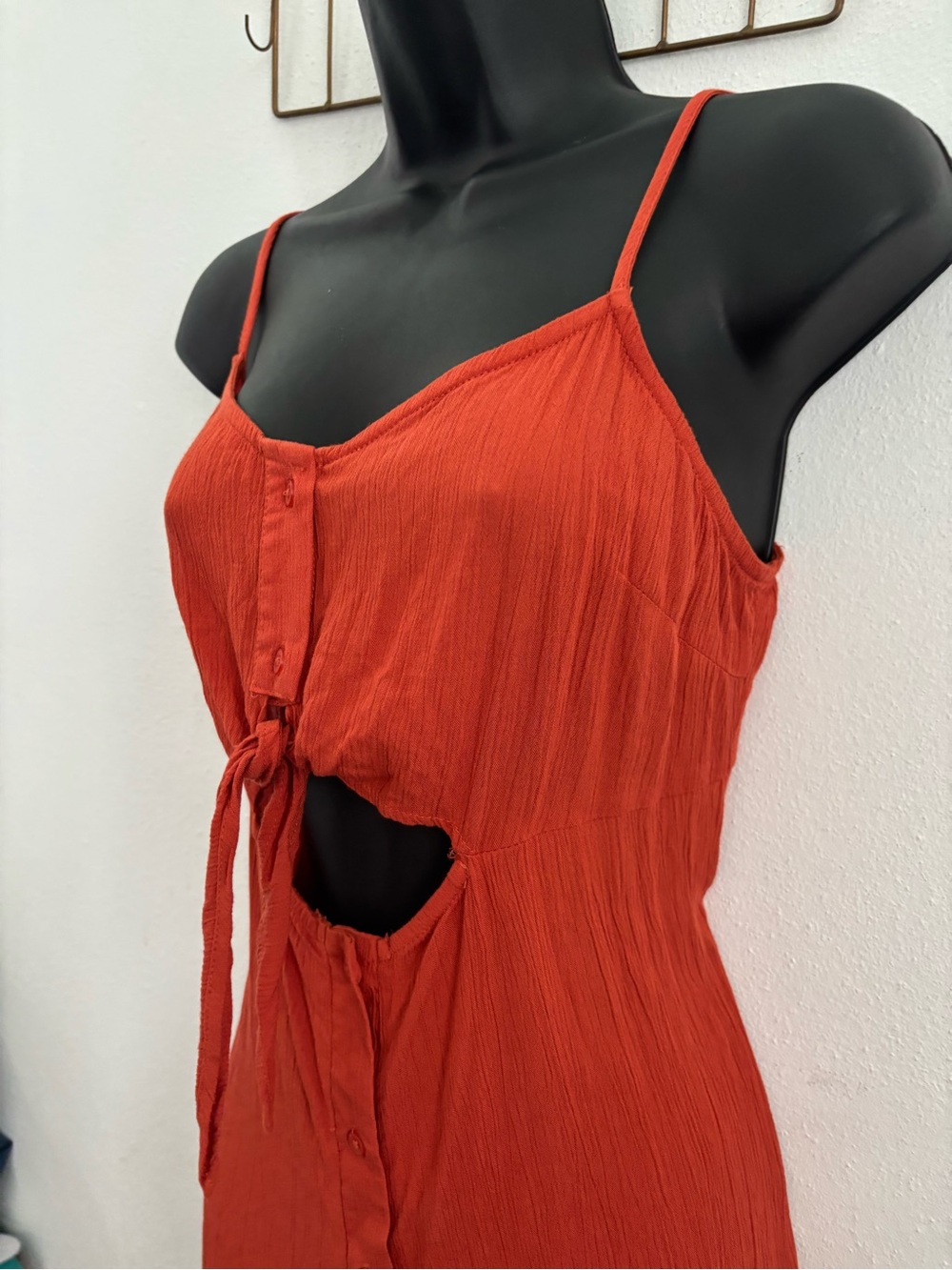 Nasty Gal Linen Look Tie Front Cut Out Romper - Picture 8 of 9